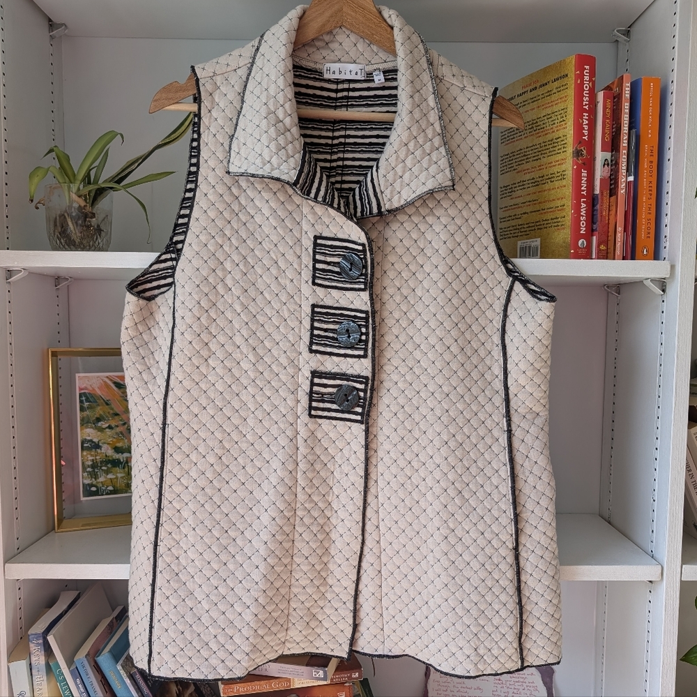 Habitat Quilted Vest Cream Black Size Medium Lagenlook Boho Artsy